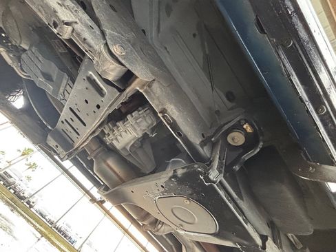 Used 2016 RAM 2500 Tradesman w/ Chrome Appearance Group image 17