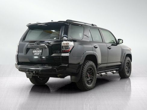 Used 2021 Toyota 4Runner TRD Off-Road Premium AWD/4WD image 5