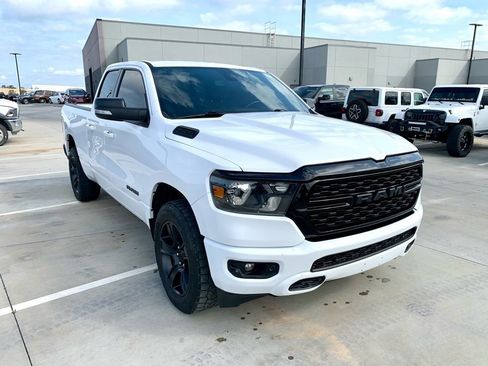 Used 2022 RAM 1500 Big Horn w/ Night Edition image 3