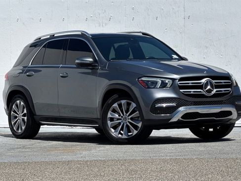 Used 2022 Mercedes-Benz GLE 350 4MATIC image 2