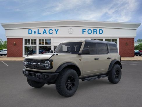 New 2026 Ford Bronco Badlands AWD/4WD image 1