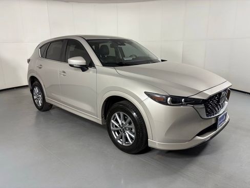 Used 2025 MAZDA CX-5 AWD 2.5 S w/ Preferred Package image 2