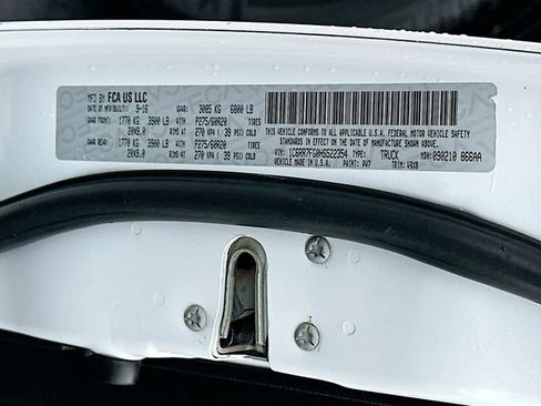 Used 2017 RAM 1500 Express image 29