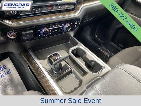 Used 2024 GMC Sierra 1500 Elevation AWD/4WD image 18