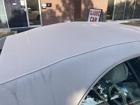 Used 2012 BMW 650i xDrive Convertible AWD/4WD image 22