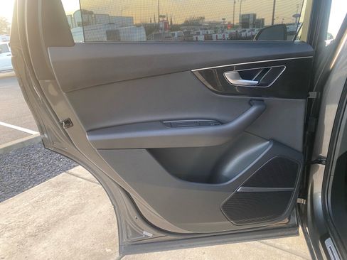 Used 2021 Audi Q7 2.0T Premium Plus w/ Executive Package image 20