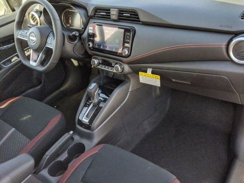 New 2025 Nissan Versa SR w/ Trunk Package FWD image 19