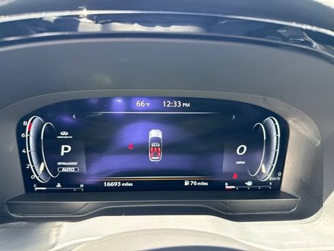 Certified 2025 INFINITI QX60 Luxe w/ Vision Package AWD/4WD image 15