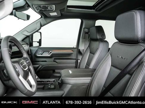 New 2026 GMC Sierra 2500 Denali w/ Denali Reserve Package image 5