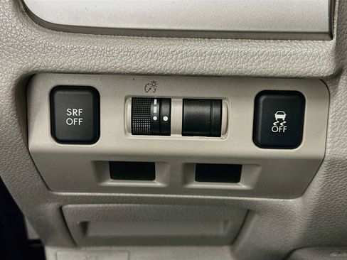 Used 2016 Subaru Forester 2.5i Premium AWD/4WD image 17