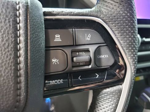 Used 2023 Toyota Tundra Platinum image 16