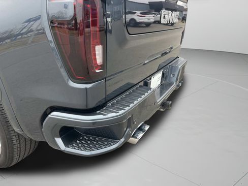 Used 2022 GMC Sierra 1500 Denali w/ Denali Reserve Package image 39
