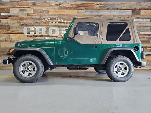 Used 1997 Jeep Wrangler SE AWD/4WD image 16