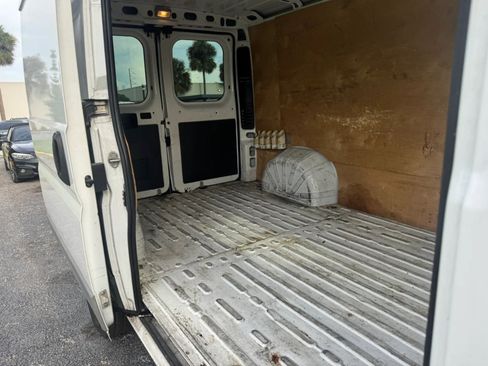 Used 2017 RAM ProMaster 1500 FWD image 4