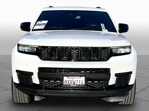 Used 2021 Jeep Grand Cherokee L Laredo AWD/4WD image 3