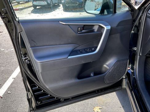 Used 2024 Toyota RAV4 LE image 23