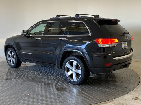 Used 2015 Jeep Grand Cherokee Overland w/ Advanced Technology Group image 3
