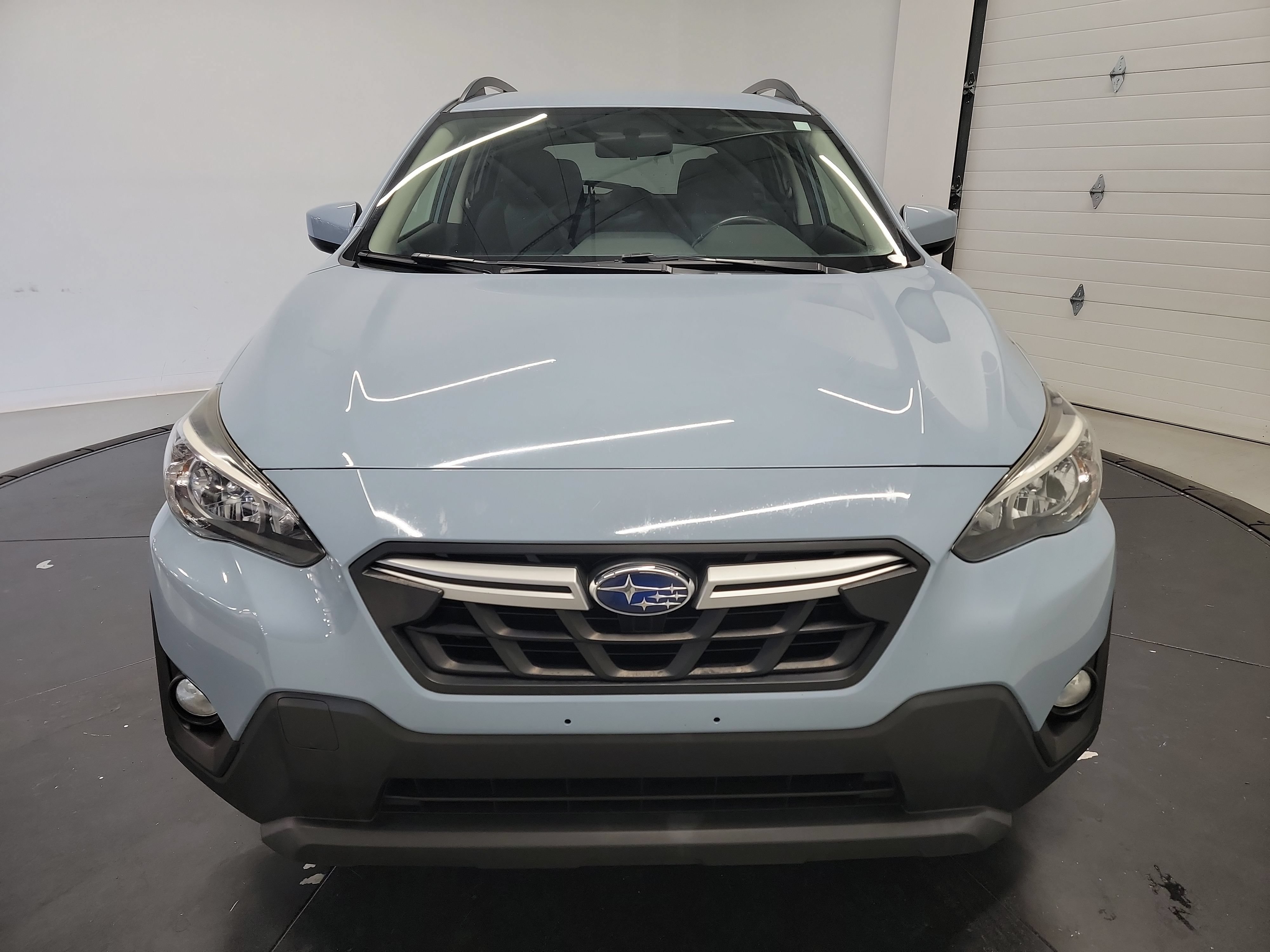 Used 2021 Subaru Crosstrek 2.0i Premium AWD/4WD image 2
