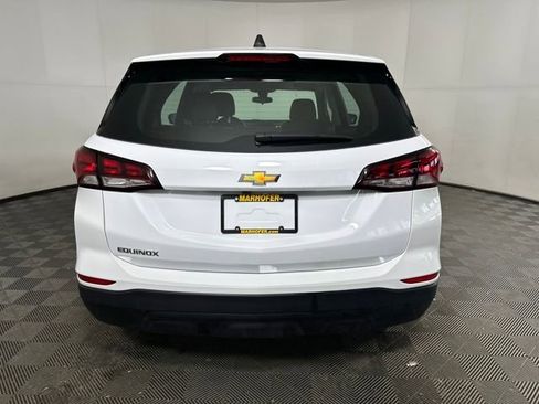 Used 2023 Chevrolet Equinox LS image 4