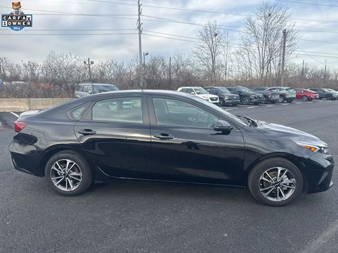 Used 2024 Kia Forte LXS w/ LXS Technology Package image 1