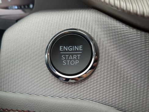 New 2026 Ford Explorer Active w/ Active Comfort Package image 65