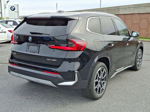 Used 2026 BMW X1 xDrive28i w/ Technology Package AWD/4WD image 4
