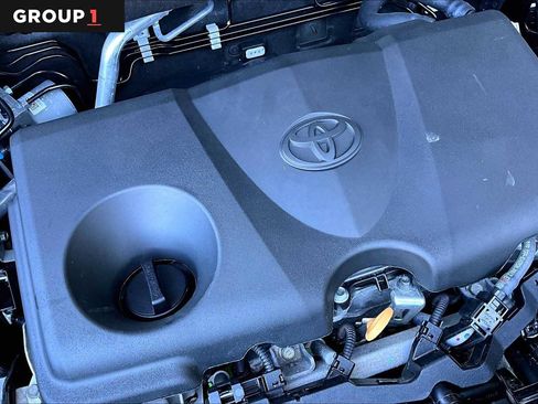 Used 2024 Toyota RAV4 XLE w/ Convenience Package AWD/4WD image 31