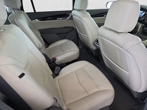 Certified 2023 Cadillac XT6 Premium Luxury w/ LPO, Floor Liner Package AWD/4WD image 11