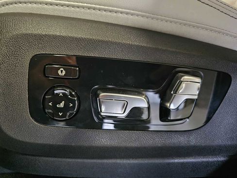 New 2026 BMW X5 xDrive40i w/ M Sport Package AWD/4WD image 30