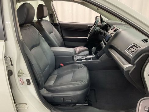 Used 2017 Subaru Legacy 2.5i Limited image 28