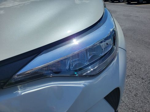 Used 2021 Toyota C-HR Nightshade image 10