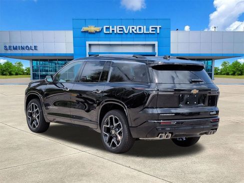 New 2026 Chevrolet Traverse High Country FWD image 3