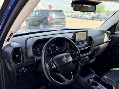 Used 2023 Ford Bronco Sport Outer Banks w/ Tech Package image 19