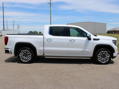 Used 2023 GMC Sierra 1500 Denali Ultimate AWD/4WD image 20