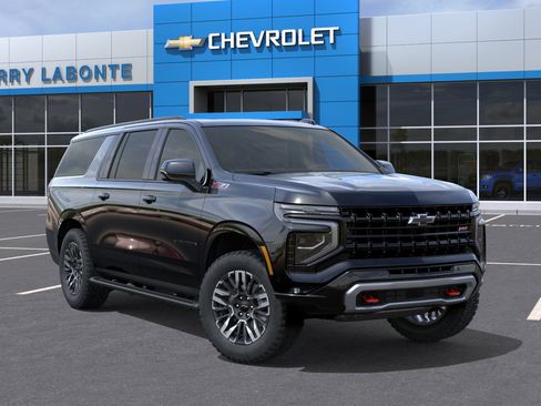 New 2026 Chevrolet Suburban Z71 AWD/4WD image 9