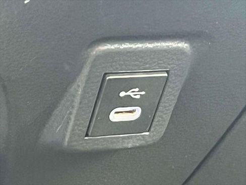 Certified 2023 Toyota Corolla LE FWD image 31