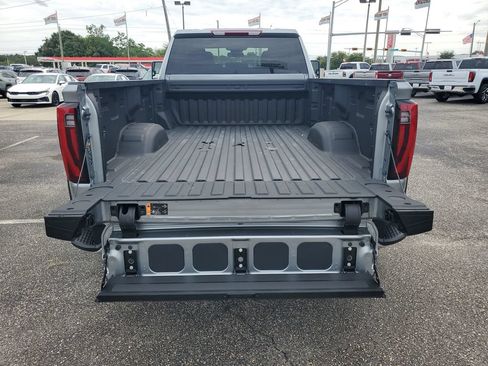 Used 2026 GMC Sierra 3500 Pro AWD/4WD image 29