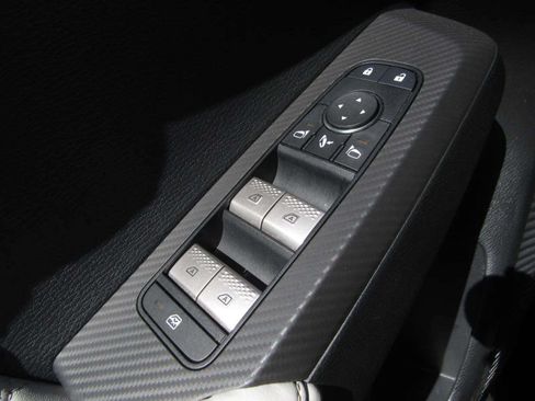 Used 2025 Mitsubishi Outlander SEL AWD/4WD image 25