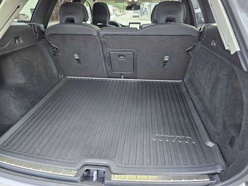 Used 2026 Volvo XC60 B5 Plus w/ Protection Package Premier AWD/4WD image 16