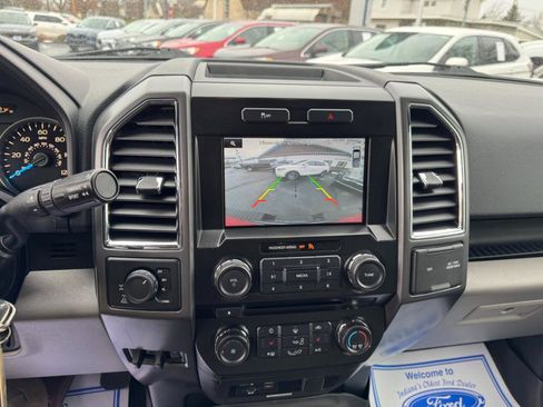 Used 2015 Ford F150 XLT w/ Equipment Group 302A Luxury AWD/4WD image 19