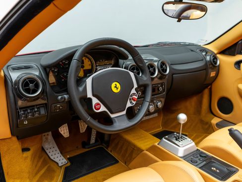 Used 2008 Ferrari F430 Spider RWD image 4