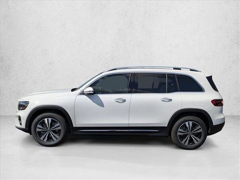New 2026 Mercedes-Benz GLB 250 4MATIC image 5