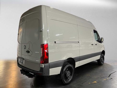 Used 2026 Mercedes-Benz Sprinter 2500 image 3