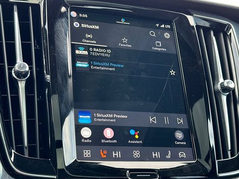 Used 2025 Volvo S90 B6 Plus w/ Protection Package Premier image 20