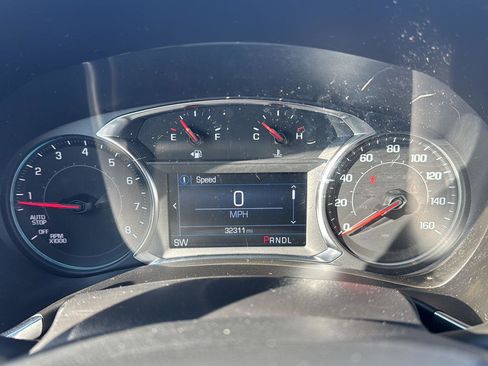 Used 2024 Chevrolet Equinox LS w/ LS Convenience Package image 16