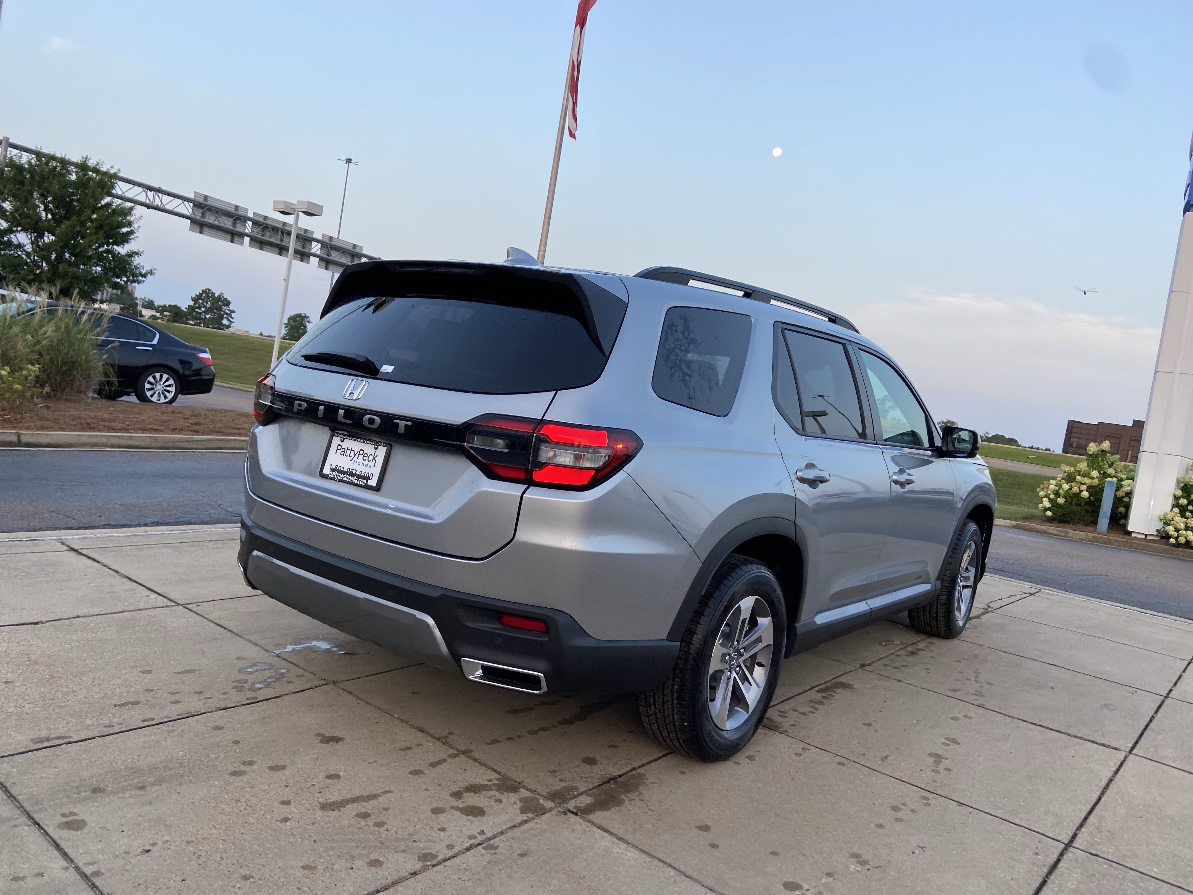 New 2026 Honda Pilot EX-L image 10