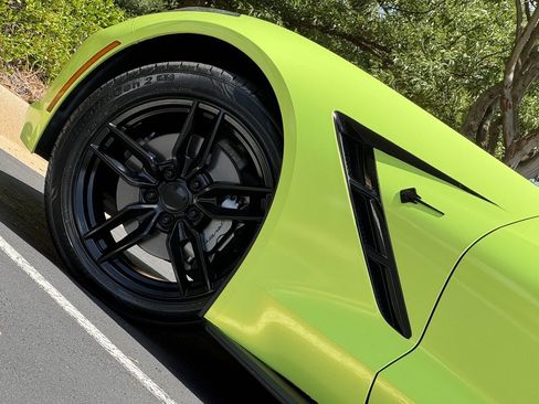 Used 2016 Chevrolet Corvette Stingray Coupe w/ Battery Protection Package image 9