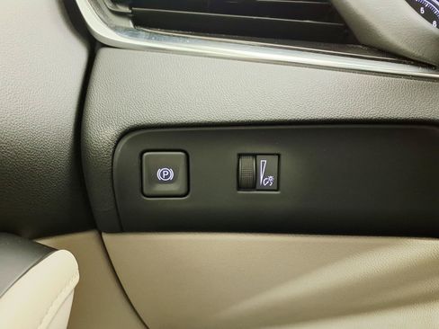 Used 2023 Buick Enclave Essence w/ Experience Buick Package FWD image 22