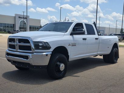 Used 2018 RAM 3500 Tradesman w/ Chrome Appearance Group