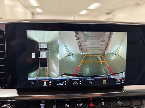 New 2026 GMC Sierra 2500 SLT w/ SLT Premium Package image 23